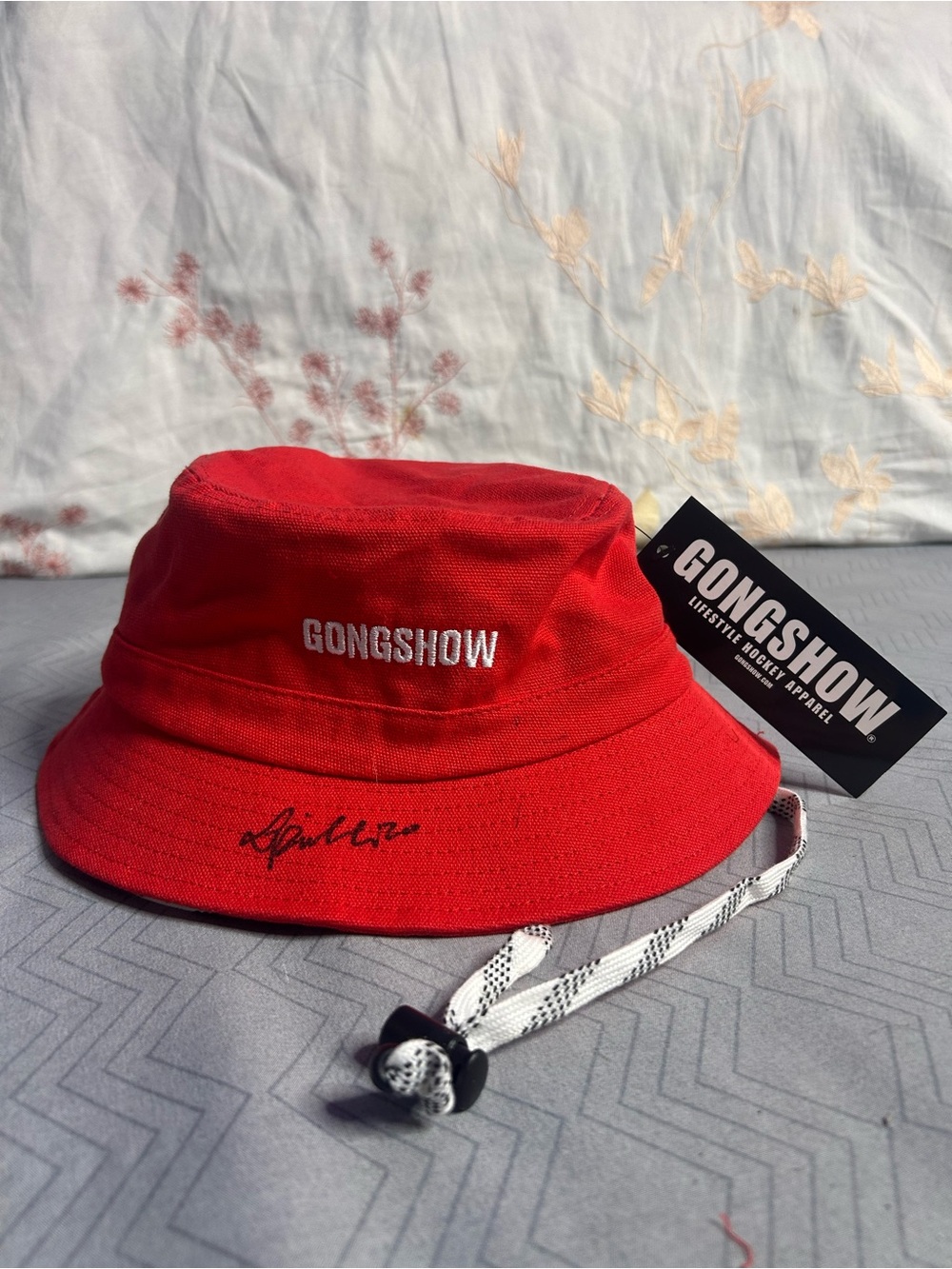 Signed Gongshow x Budweiser Celly Szn Bucket Hat NWT | 4 Autographs